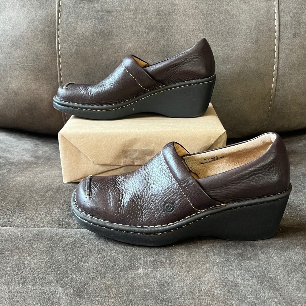 Born Women's Leather Wedge Slip-On Comfort Shoes Size 9 Brown style W9550